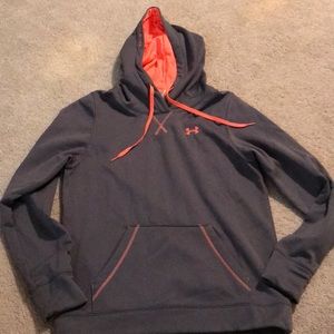 Under Armour sweatshirt